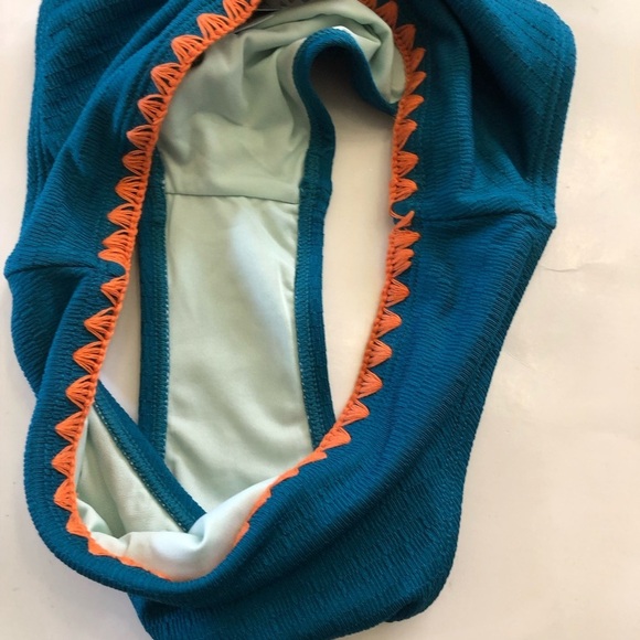 Cupshe Deep Lagoon Stitch Textured Bikini Top & High-Waisted Bottoms Set Size XS - Picture 13 of 13